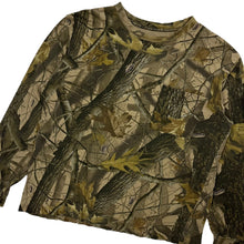 Load image into Gallery viewer, Realtree Hardwoods Pocket Long Sleeve - Size M
