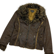 Load image into Gallery viewer, Women&#39;s Le Chateau Suede Penny Lane Jacket - Size M
