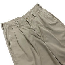 Load image into Gallery viewer, Nike Golf Pleated Shorts - Size 30&quot;

