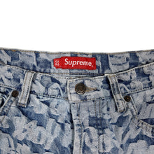 Load image into Gallery viewer, Supreme Jacquard Fat Tip Denim Jeans - Size 32"
