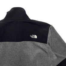 Load image into Gallery viewer, The North Face Denali Fleece Jacket - Size M
