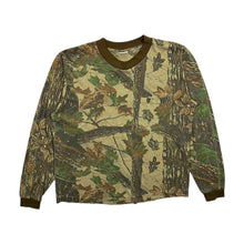 Load image into Gallery viewer, Realtree Camo Pocket Longsleeve - Size S/M
