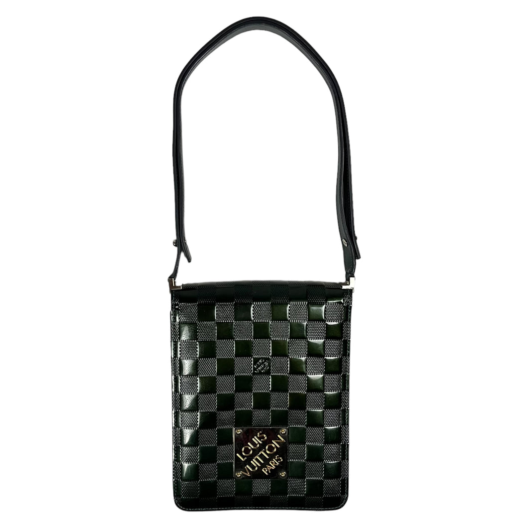 Louis Vuitton Damier Vernis Club Patent Crossbody/Handbag - O/S