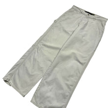 Load image into Gallery viewer, 1998 Levi's Silver Tab Khaki Pants - Size 32"
