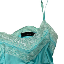 Load image into Gallery viewer, Women's The Limited Lace Top - Size M
