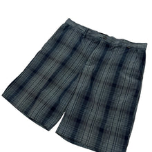 Load image into Gallery viewer, Hurley Plaid Shorts - Size 34"
