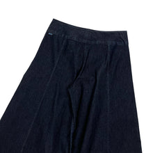 Load image into Gallery viewer, Women&#39;s Bodybag Wide Leg Denim Capris - Size XS/S
