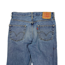 Load image into Gallery viewer, Levi's 574 Denim Jeans - Size 31"

