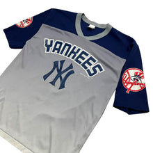 Load image into Gallery viewer, 2001 New York Yankees Gradient Baseball Jersey - Size S/M
