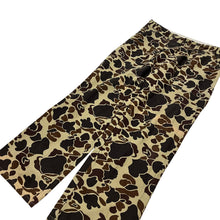 Load image into Gallery viewer, Winchester Duck Camo Hunting Pants - Size XL
