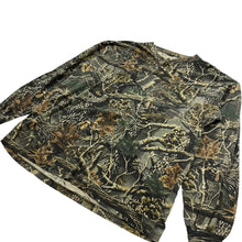 Load image into Gallery viewer, Real Tree Camo Henley Long Sleeve - Size XL
