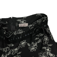 Load image into Gallery viewer, Women's Costa Blanca USA Made Floral Skirt - Size S
