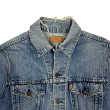 Load image into Gallery viewer, Levi’s Type III Denim Trucker Jacket - Size M/L
