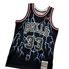 Load image into Gallery viewer, Chicago Bulls Pippen 33 Lightning Bolt Basketball Jersey - Size L
