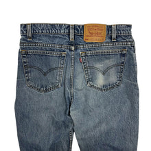 Load image into Gallery viewer, 1991 Levi’s 516 Denim Jeans - Size 32”
