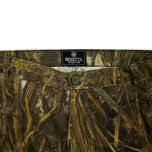 Load image into Gallery viewer, Beretta Realtree Camo Hunting Pants - Size 38&quot;
