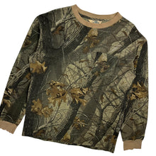 Load image into Gallery viewer, Redhead Realtree Hardwoods Perforated Two Tone Pocket Long Sleeve - Size L
