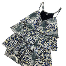 Load image into Gallery viewer, Women's Seductions Cheetah Ruffled Top - Size L
