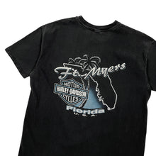 Load image into Gallery viewer, 1998 Harley-Davidson Desert Wolf Biker Tee - Size XL
