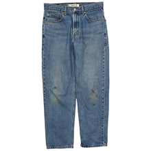Load image into Gallery viewer, Levi's 574 Denim Jeans - Size 31"

