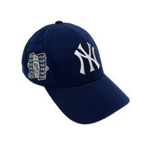 Load image into Gallery viewer, 2000 New York Yankees World Series Hat - Adjustable

