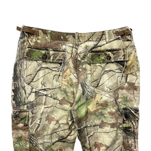 Load image into Gallery viewer, Cabela&#39;s Realtree Camo Cargo Hunting Pants - Size XL
