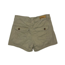 Load image into Gallery viewer, Women's UnionBay Cargo Shorts - Size S
