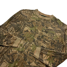 Load image into Gallery viewer, Cabela&#39;s Tonal Realtree Camo Pocket Long Sleeve - Size M/L
