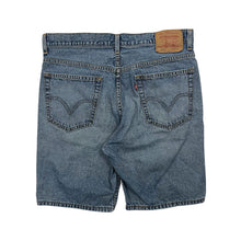 Load image into Gallery viewer, Levi&#39;s 505 Denim Shorts - Size 33&quot;
