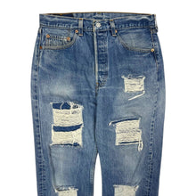 Load image into Gallery viewer, 1996 Levi&#39;s 501 Distressed &amp; Repaired Denim Jeans - Size 31&quot;
