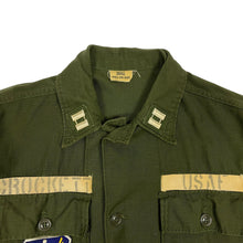 Load image into Gallery viewer, 1962 United States Air Force Tactical OG-107 Shirt - Size M
