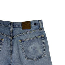 Load image into Gallery viewer, Lee Denim Shorts - Size 33&quot;
