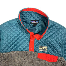 Load image into Gallery viewer, Patagonia Diamond Quilted Deep Pile Snap-T Pullover - Size S
