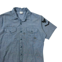 Load image into Gallery viewer, US Navy Raw Hem Deck Shirt - Size M/L
