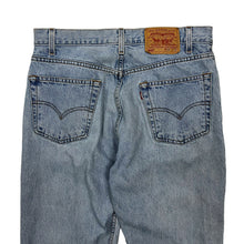 Load image into Gallery viewer, 1999 Levi’s 505 Denim Jeans 34”
