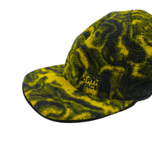 Load image into Gallery viewer, The North Face Reversible Fleece Hat - Adjustsable
