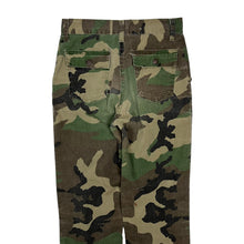 Load image into Gallery viewer, Women&#39;s Woodland Camo Civilian Pants - Size XS/S
