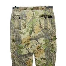 Load image into Gallery viewer, Real Tree Camo Cargo Pants - Size 38"
