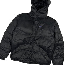 Load image into Gallery viewer, Patagonia Down Parka - Size L/XL
