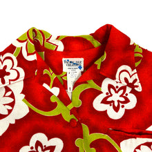 Load image into Gallery viewer, Made in Hawaii Hawaiian Floral Shirt - Size L
