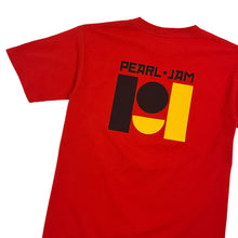 Load image into Gallery viewer, Pearl Jam Tee - Size L/XL
