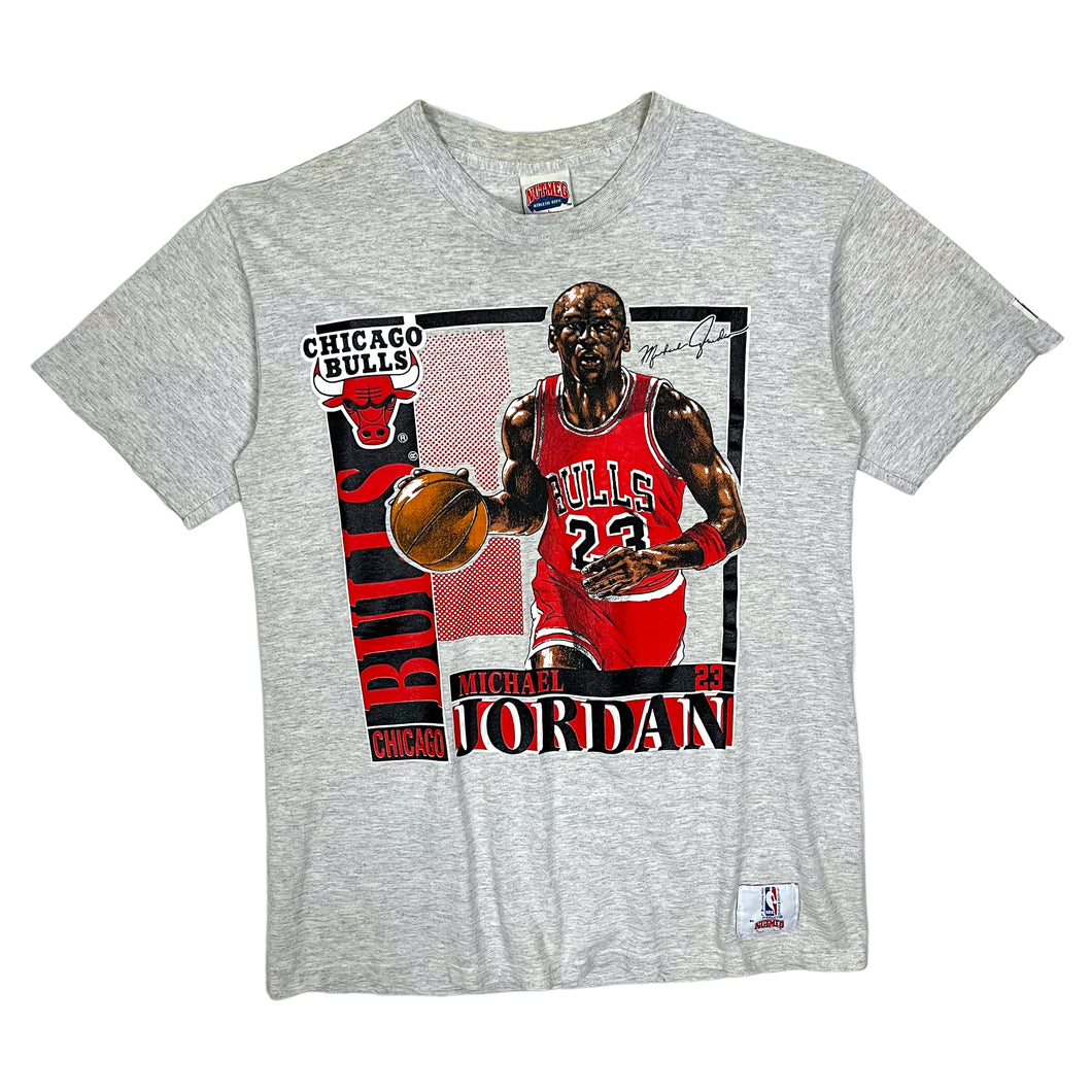 Nutmeg Chicago Bulls Micheal Jordan Tee - Size L/XL