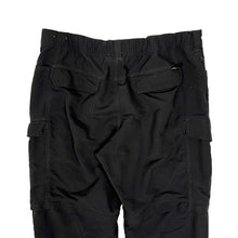 Load image into Gallery viewer, The North Face Zip Off Hiking Pants - Size L
