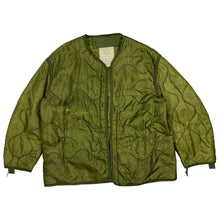 Load image into Gallery viewer, US Army Quilted Jacket Liner - Size L/XL
