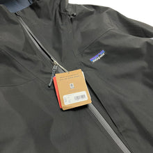 Load image into Gallery viewer, Deadstock Patagonia Snow Shift Jacket - Size S/M
