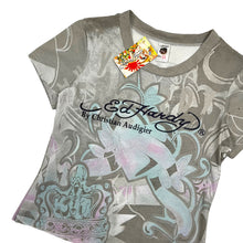 Load image into Gallery viewer, Women&#39;s Deadstock Ed Hardy Raw Hem Babydoll Tee - Size S/M
