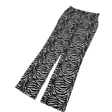 Load image into Gallery viewer, Women&#39;s Whisper Zebra Print Pants - Size XS
