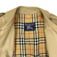 Load image into Gallery viewer, Burberry Trench Coat - Size M/L
