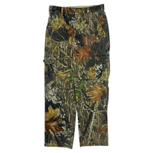 Load image into Gallery viewer, Real Tree Camo Cargo Pants - Size 27&quot;
