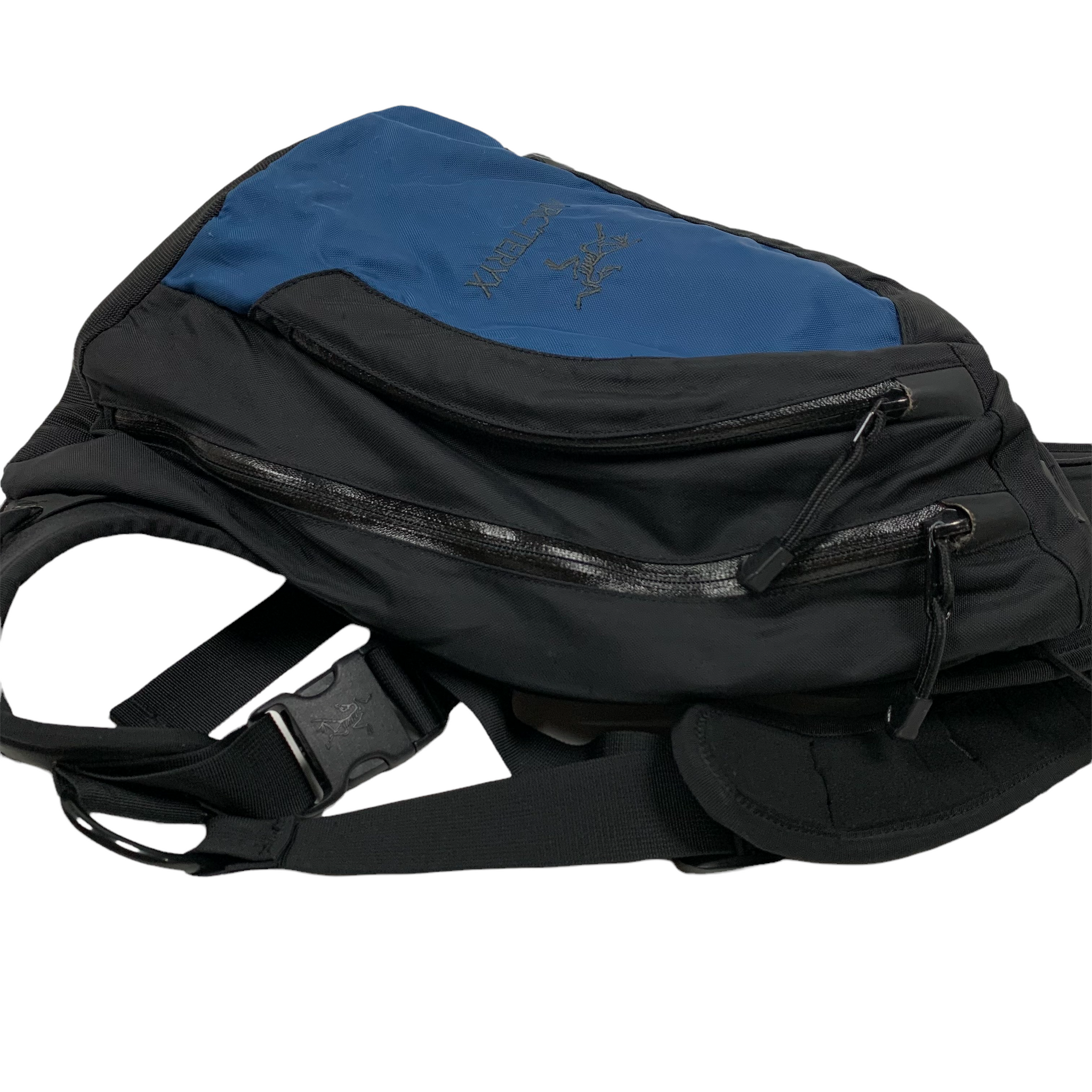 Arc'teryx Quiver Crossbody Sling Shoulder Backpack - 11L